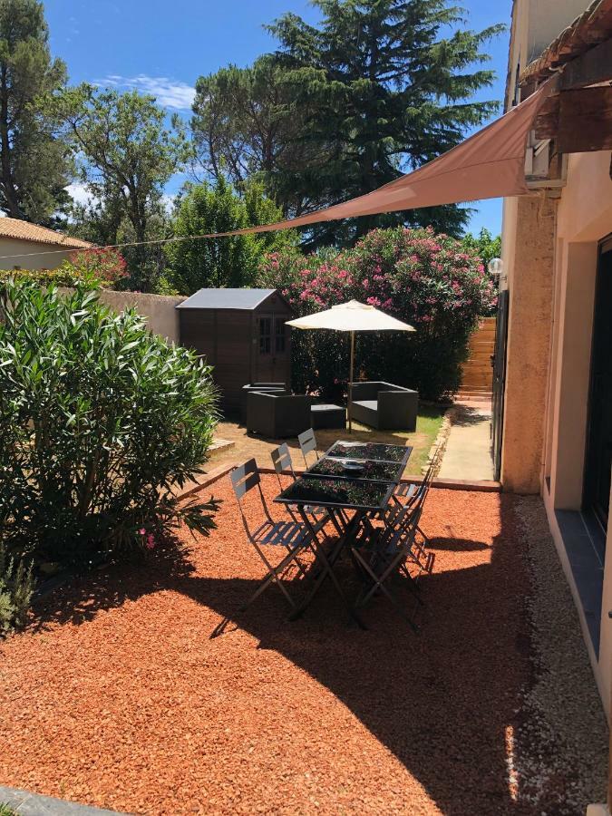 Au Coeur De La Pinede De 1 A 4 Personnes Villa Langlade Kültér fotó